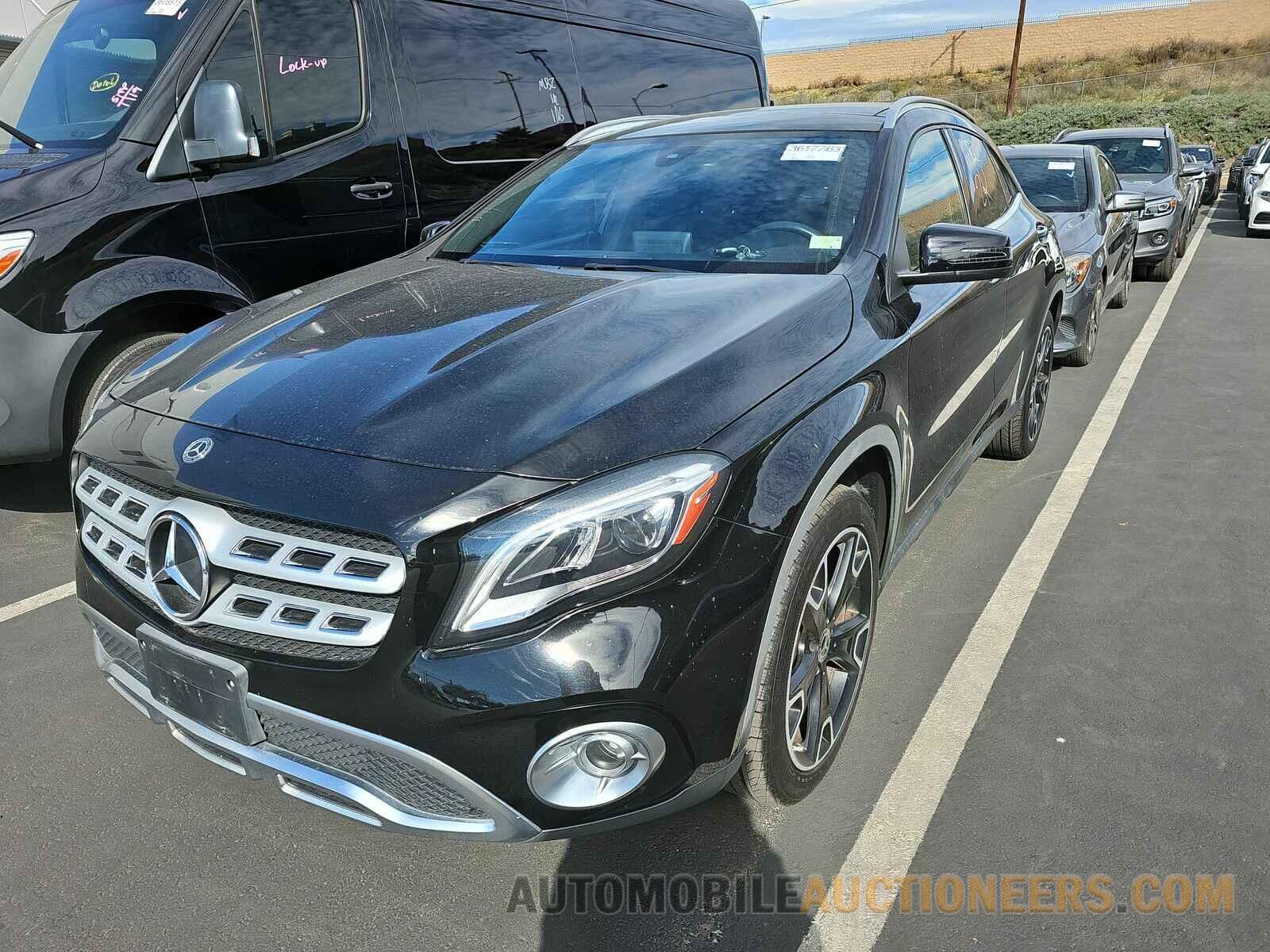 WDCTG4EB4KU010272 Mercedes-Benz GLA 2019
