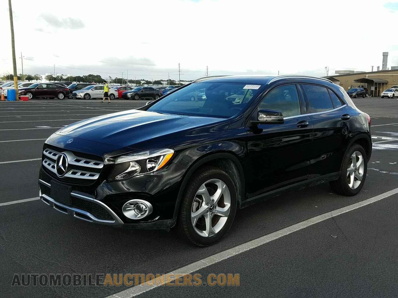 WDCTG4EB4LU026232 Mercedes-Benz GLA 2020