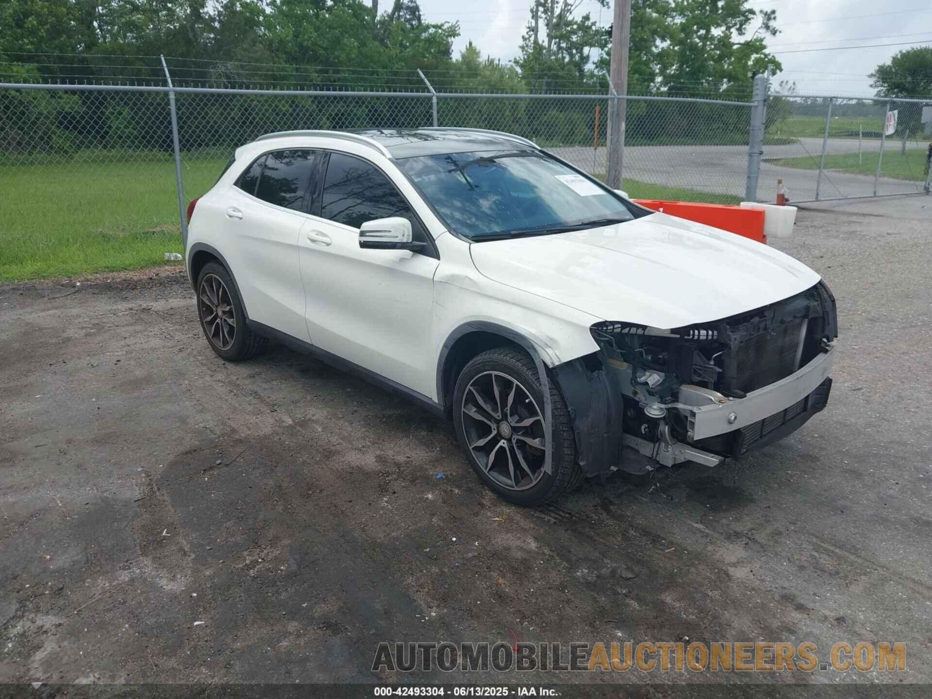 WDCTG4EB9FJ188041 MERCEDES-BENZ GLA 250 2015