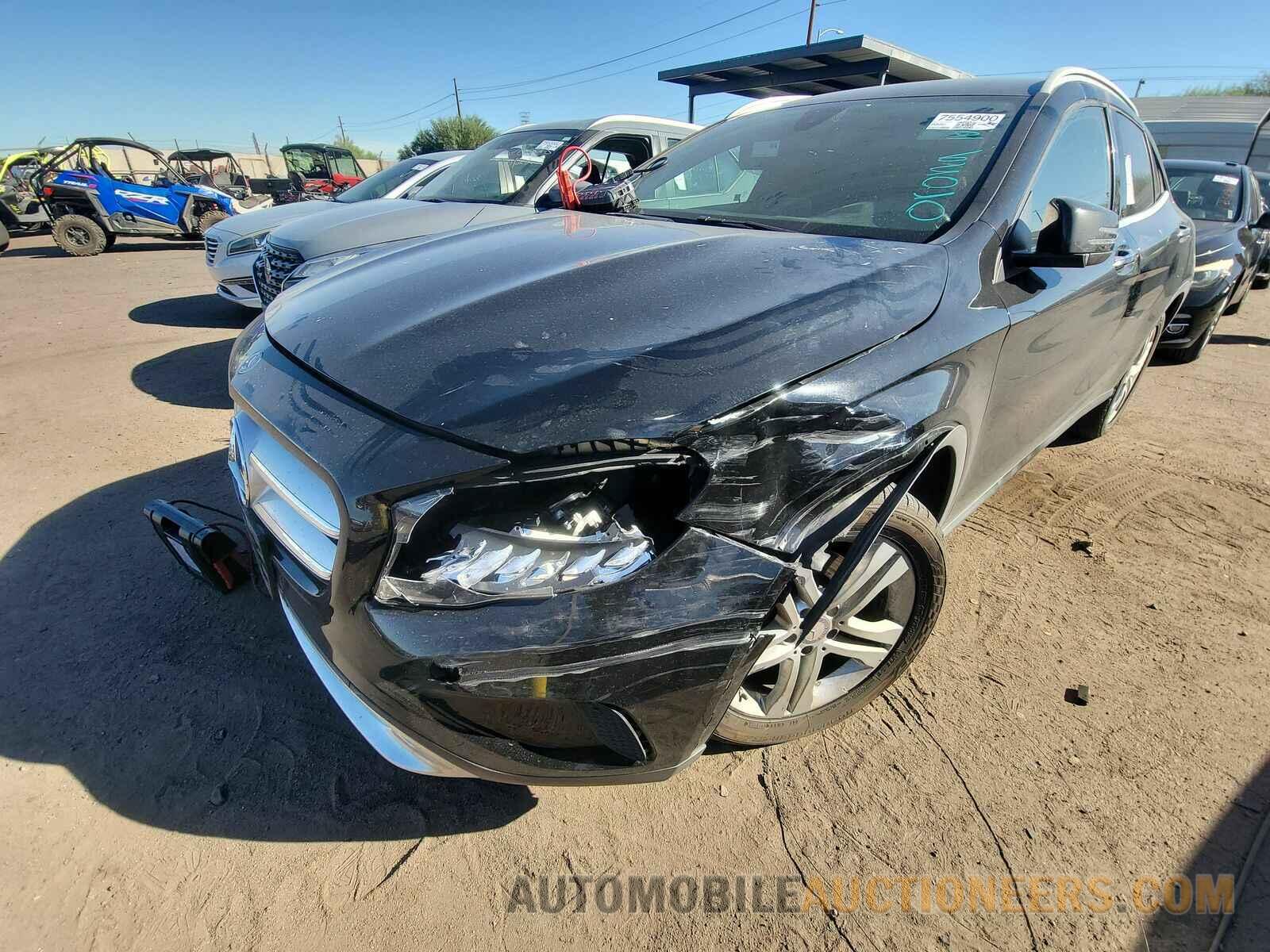 WDCTG4EB9GJ226532 Mercedes-Benz GLA 2016