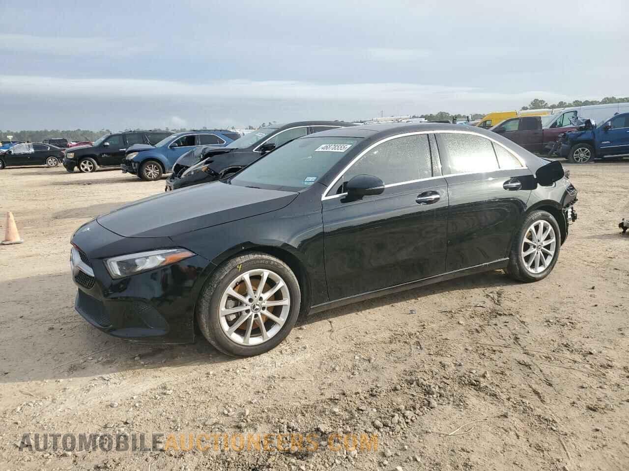 WDD3G4EB2KW024607 MERCEDES-BENZ A-CLASS 2019
