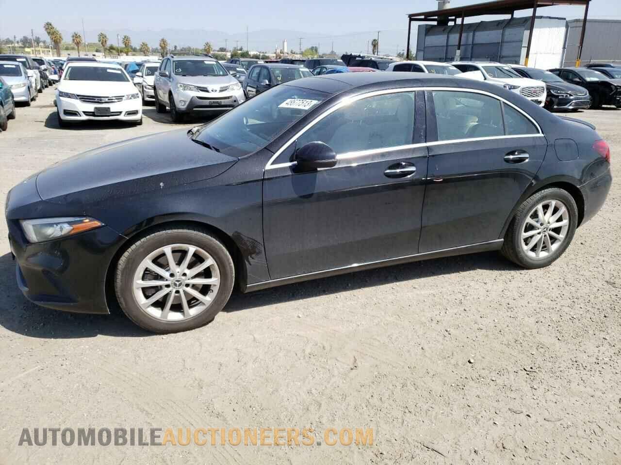 WDD3G4EB3KW023708 MERCEDES-BENZ A-CLASS 2019