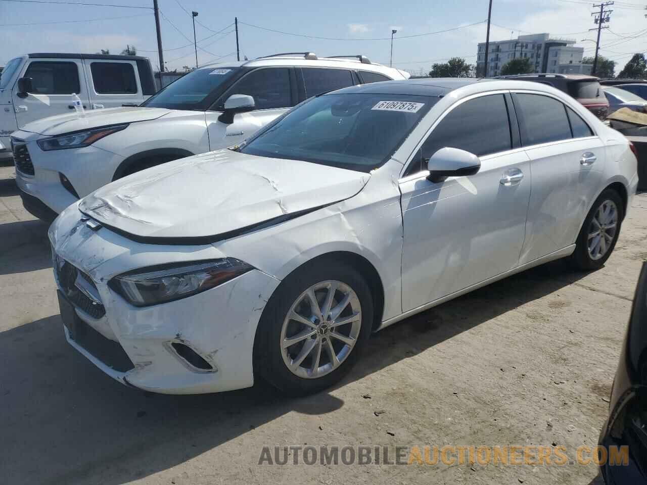 WDD3G4EB7KW022688 MERCEDES-BENZ A-CLASS 2019