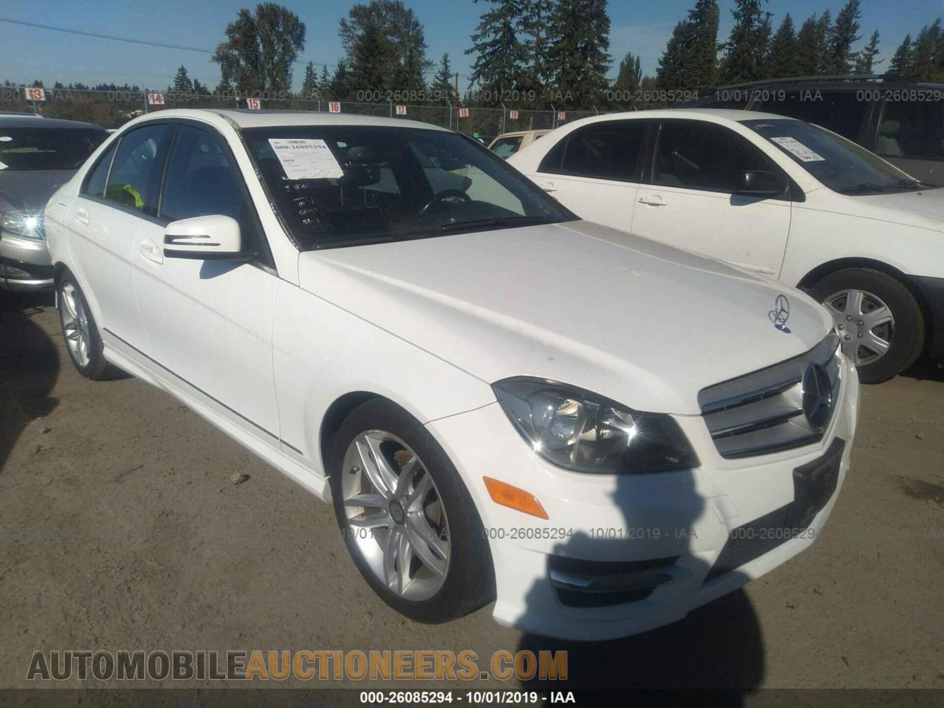 WDDGF4HB2DR257727 MERCEDES-BENZ C 2013