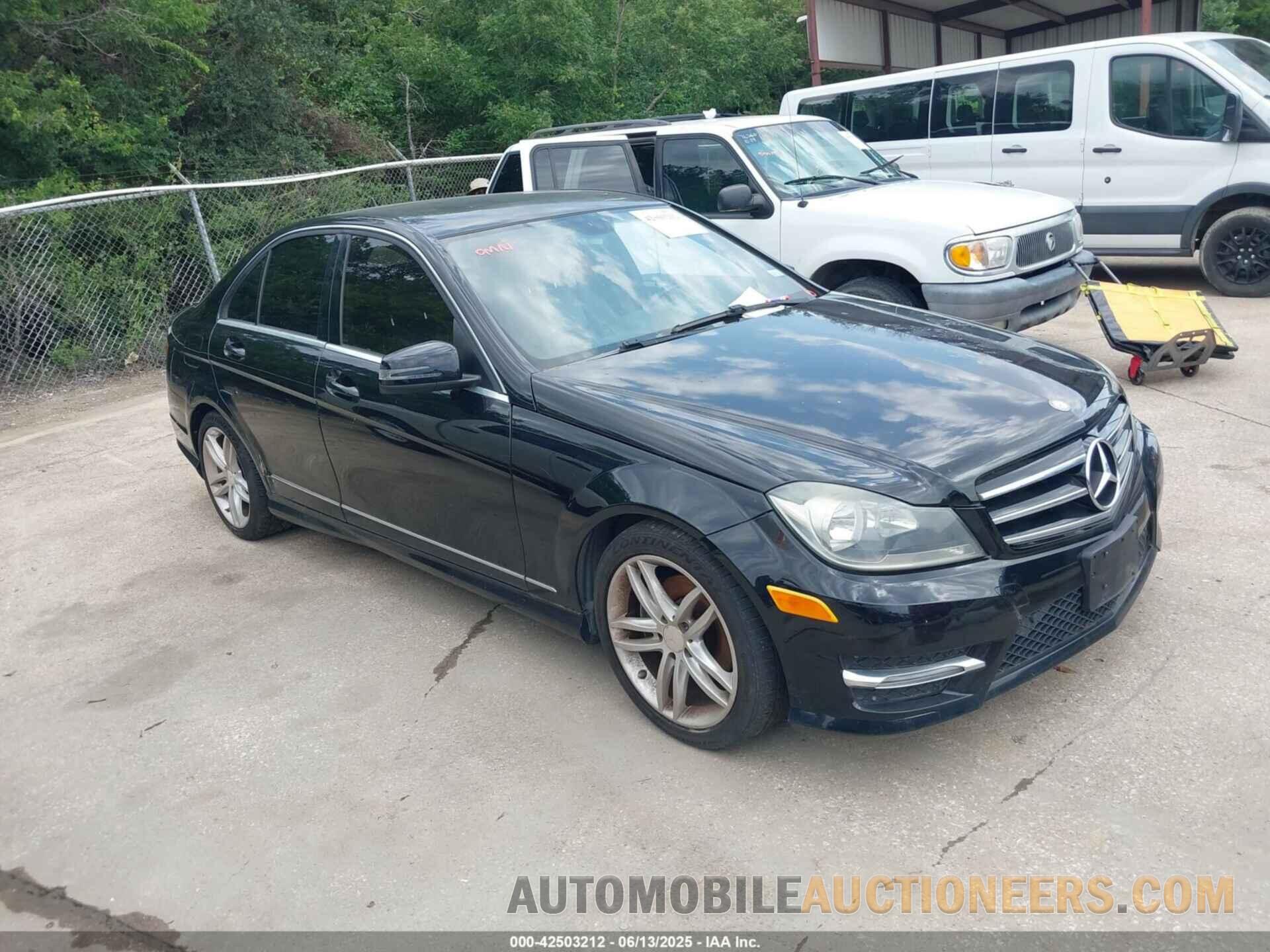 WDDGF4HB7EA940667 MERCEDES-BENZ C 250 2014