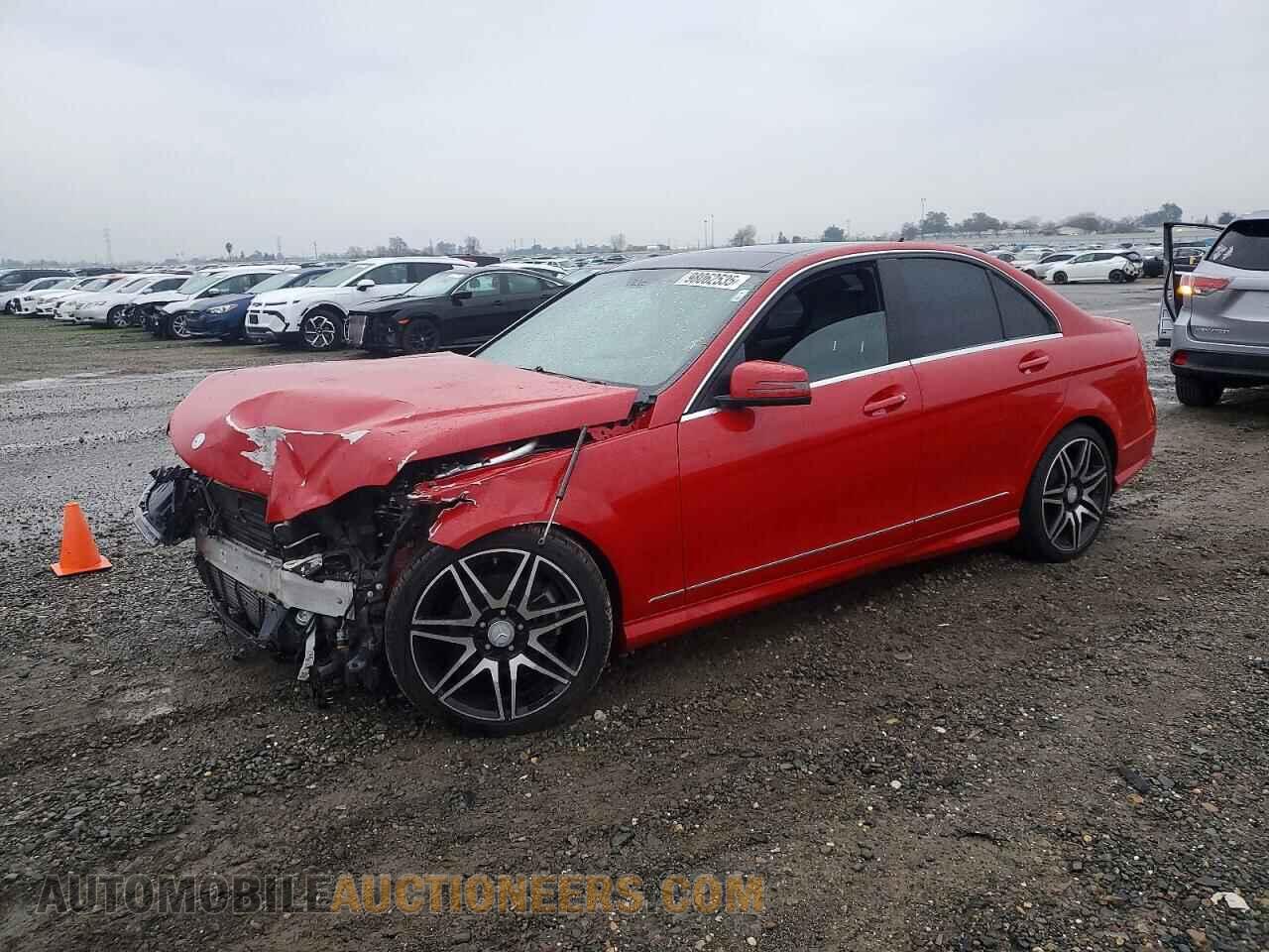 WDDGF4HB9DA766440 MERCEDES-BENZ C-CLASS 2013