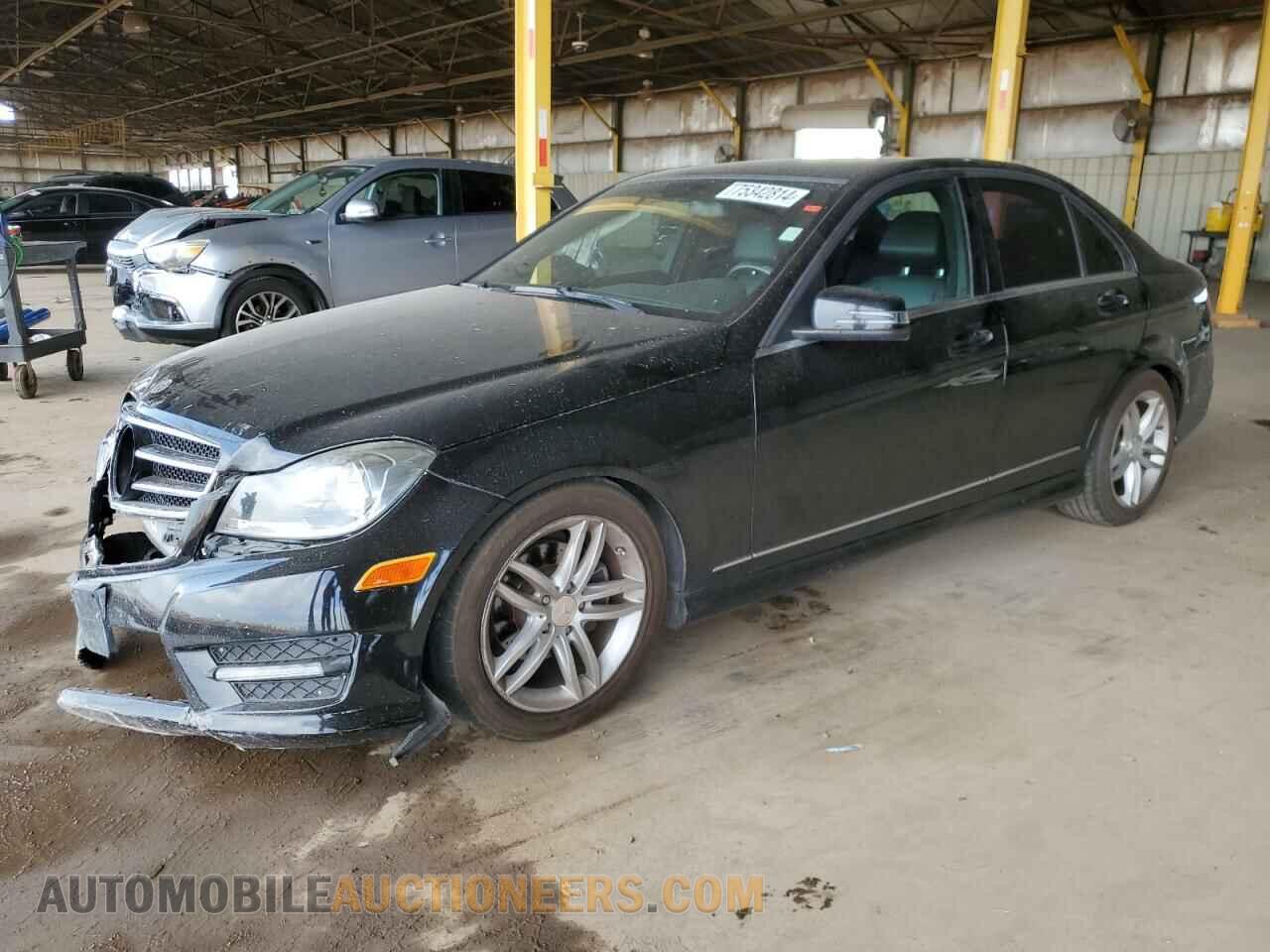 WDDGF4HB9DA786039 MERCEDES-BENZ C-CLASS 2013