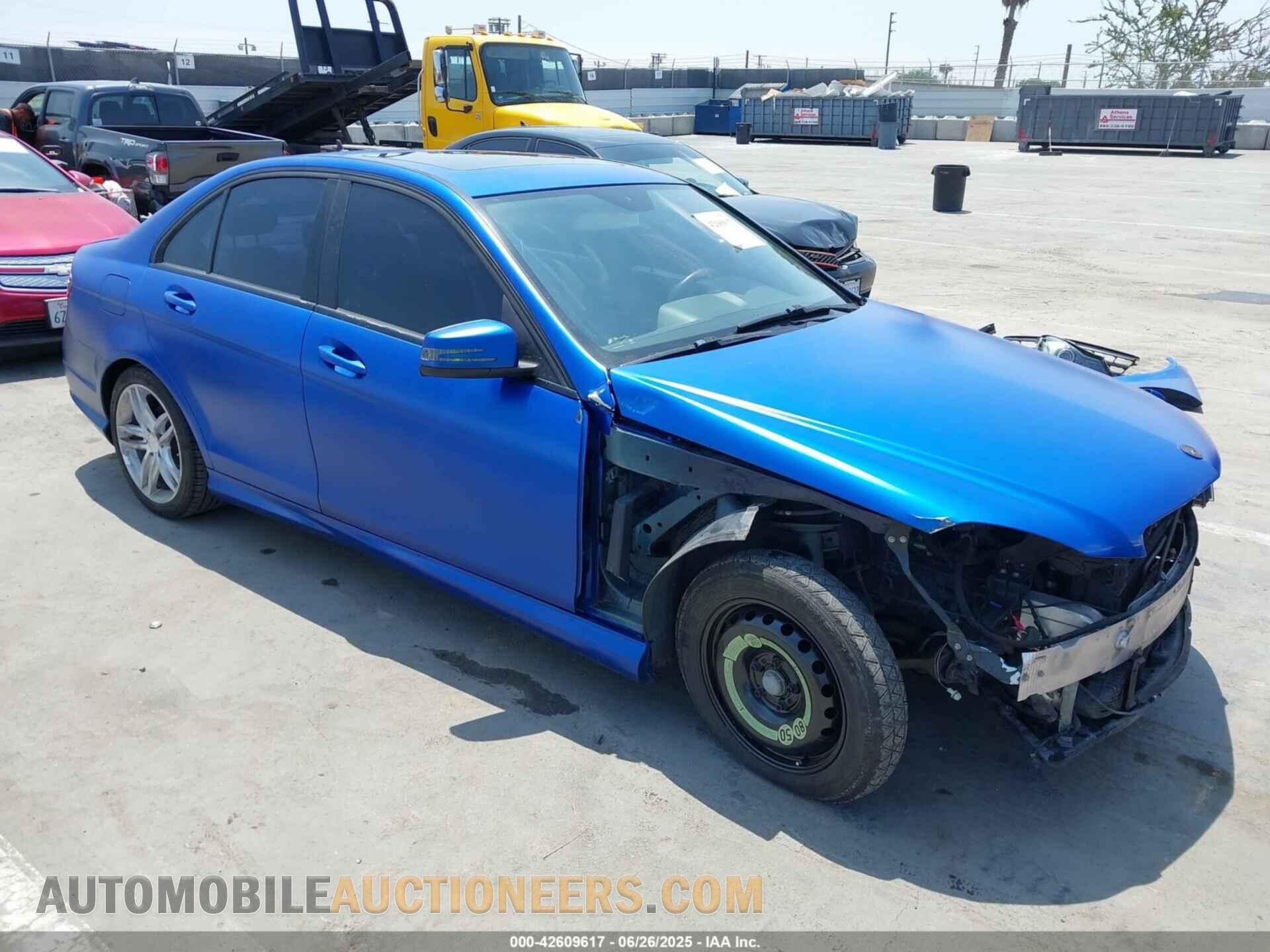 WDDGF4HB9DA825213 MERCEDES-BENZ C 250 2013