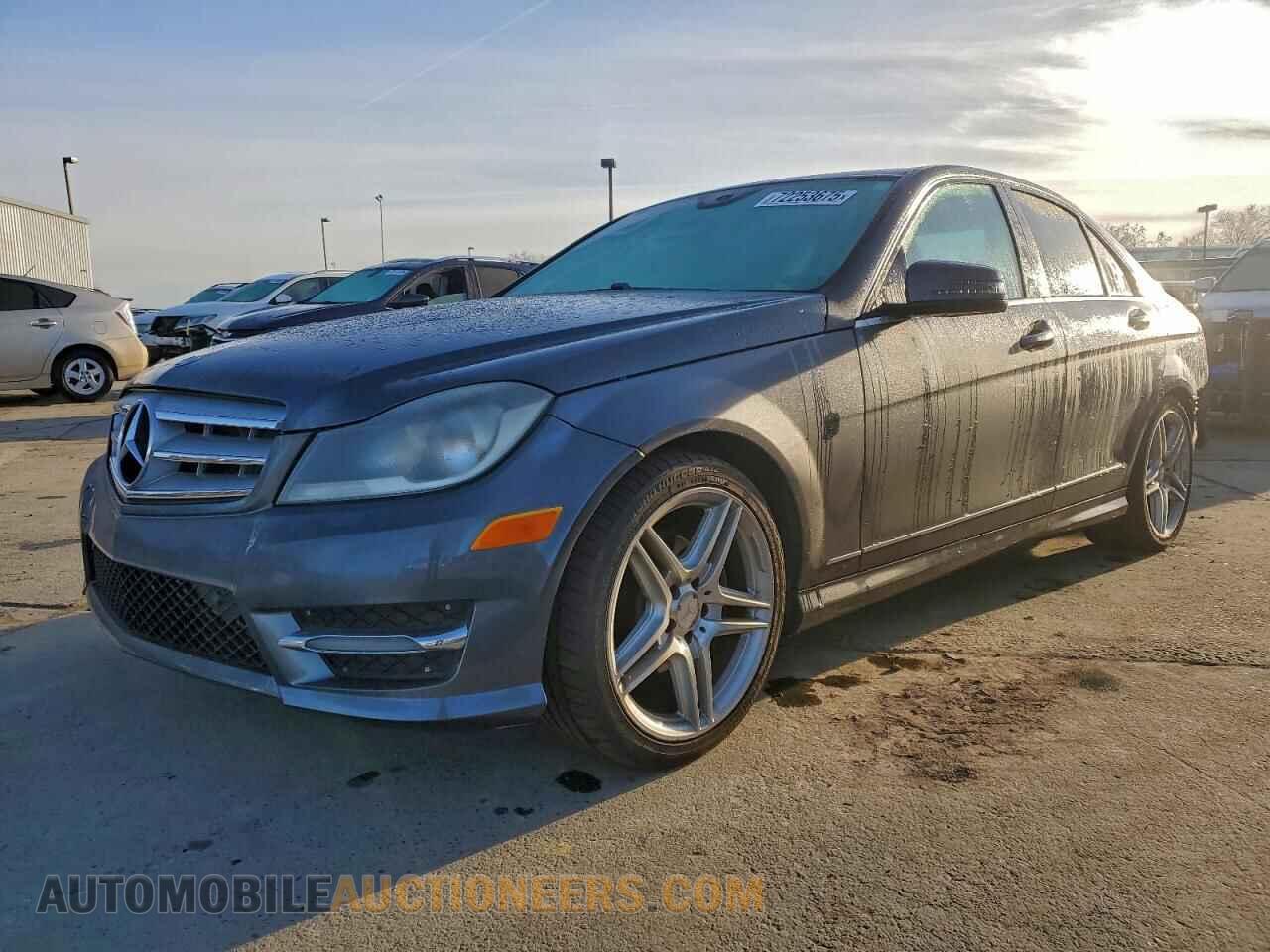 WDDGF4HB9DA865176 MERCEDES-BENZ C-CLASS 2013