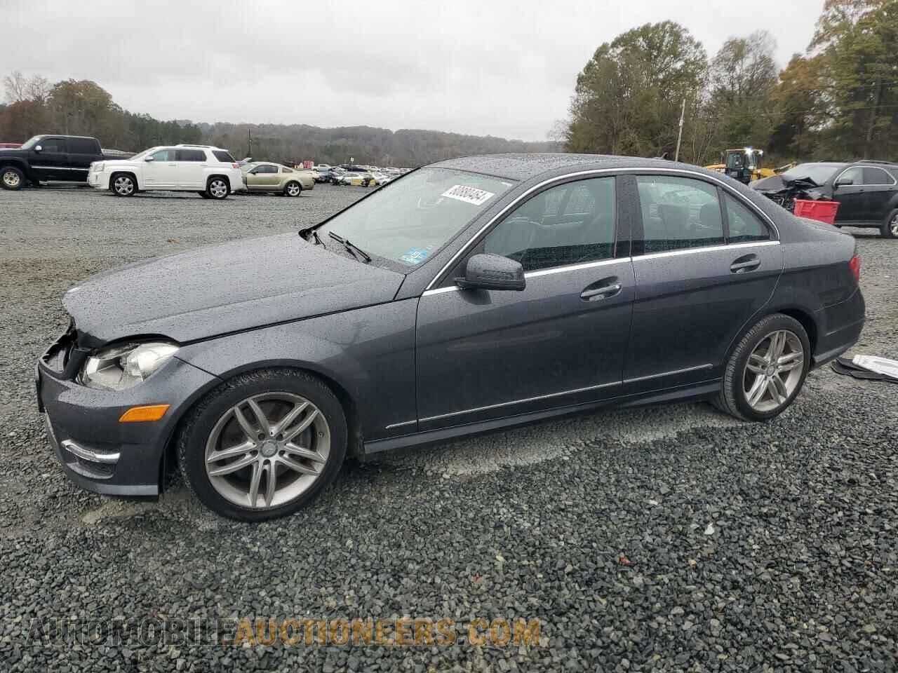 WDDGF8AB7DR299523 MERCEDES-BENZ C-CLASS 2013