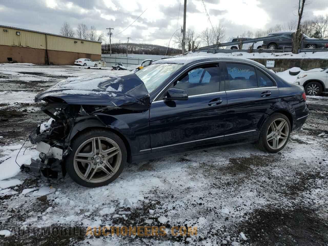 WDDGF8AB9DA805822 MERCEDES-BENZ C-CLASS 2013