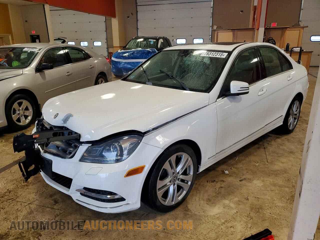 WDDGF8AB9DA817324 MERCEDES-BENZ C-CLASS 2013