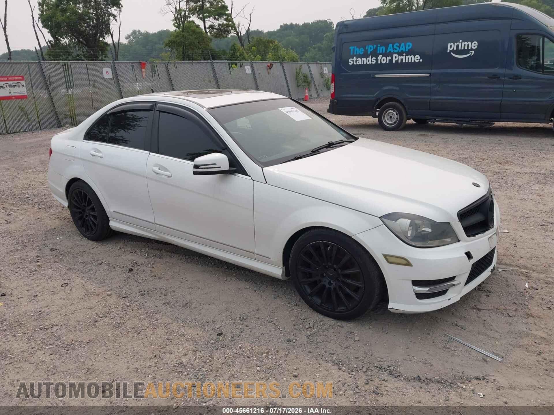WDDGF8AB9DA819963 MERCEDES-BENZ C 300 2013