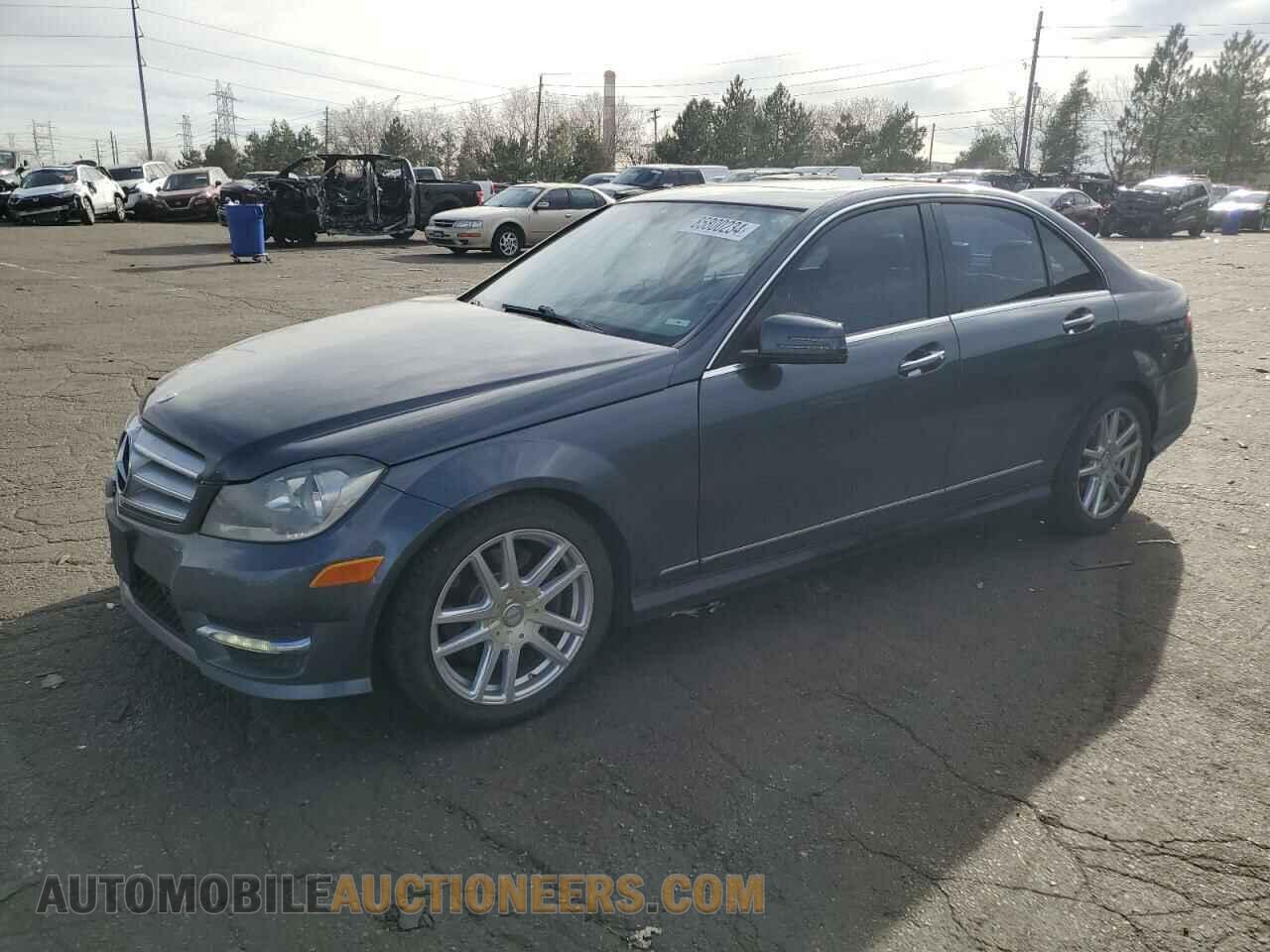 WDDGF8AB9DA839985 MERCEDES-BENZ C-CLASS 2013