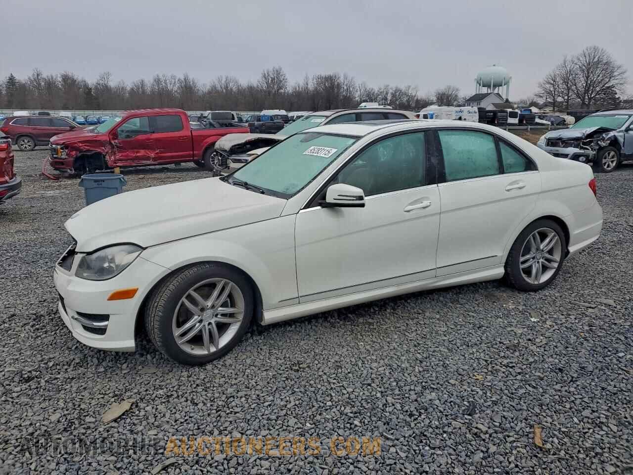 WDDGF8BB0CR200621 MERCEDES-BENZ C-CLASS 2012