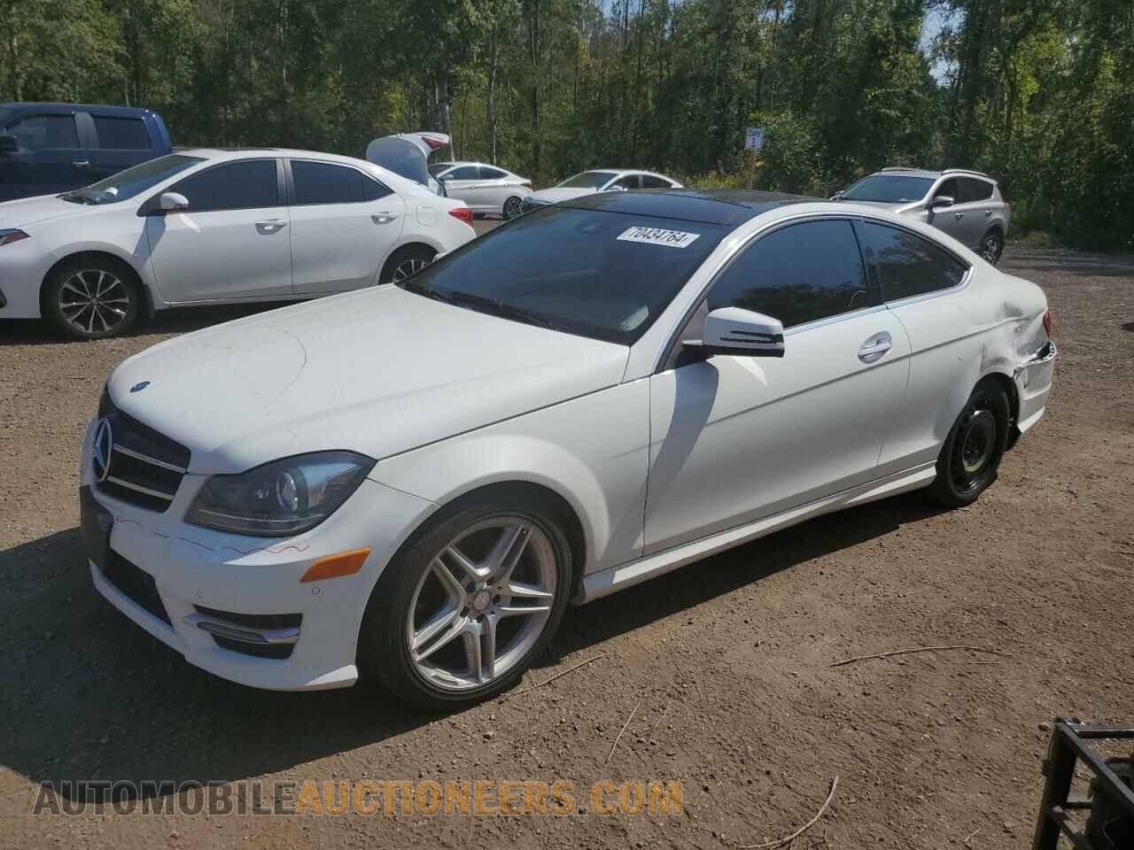 WDDGJ8JB5FG346240 MERCEDES-BENZ C-CLASS 2015