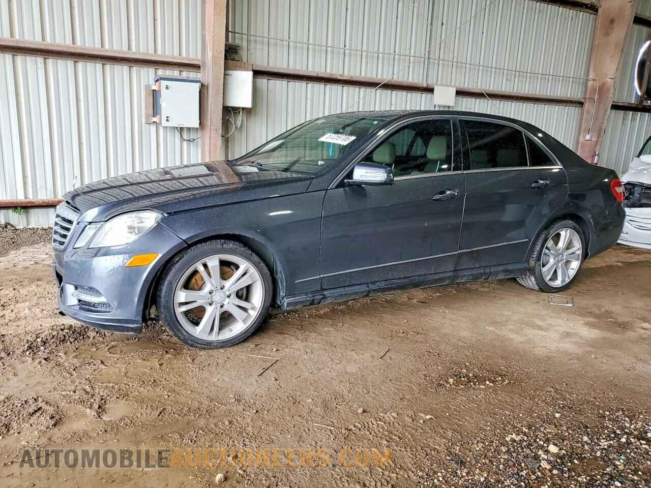 WDDHF5KB2DA667011 MERCEDES-BENZ E-CLASS 2013