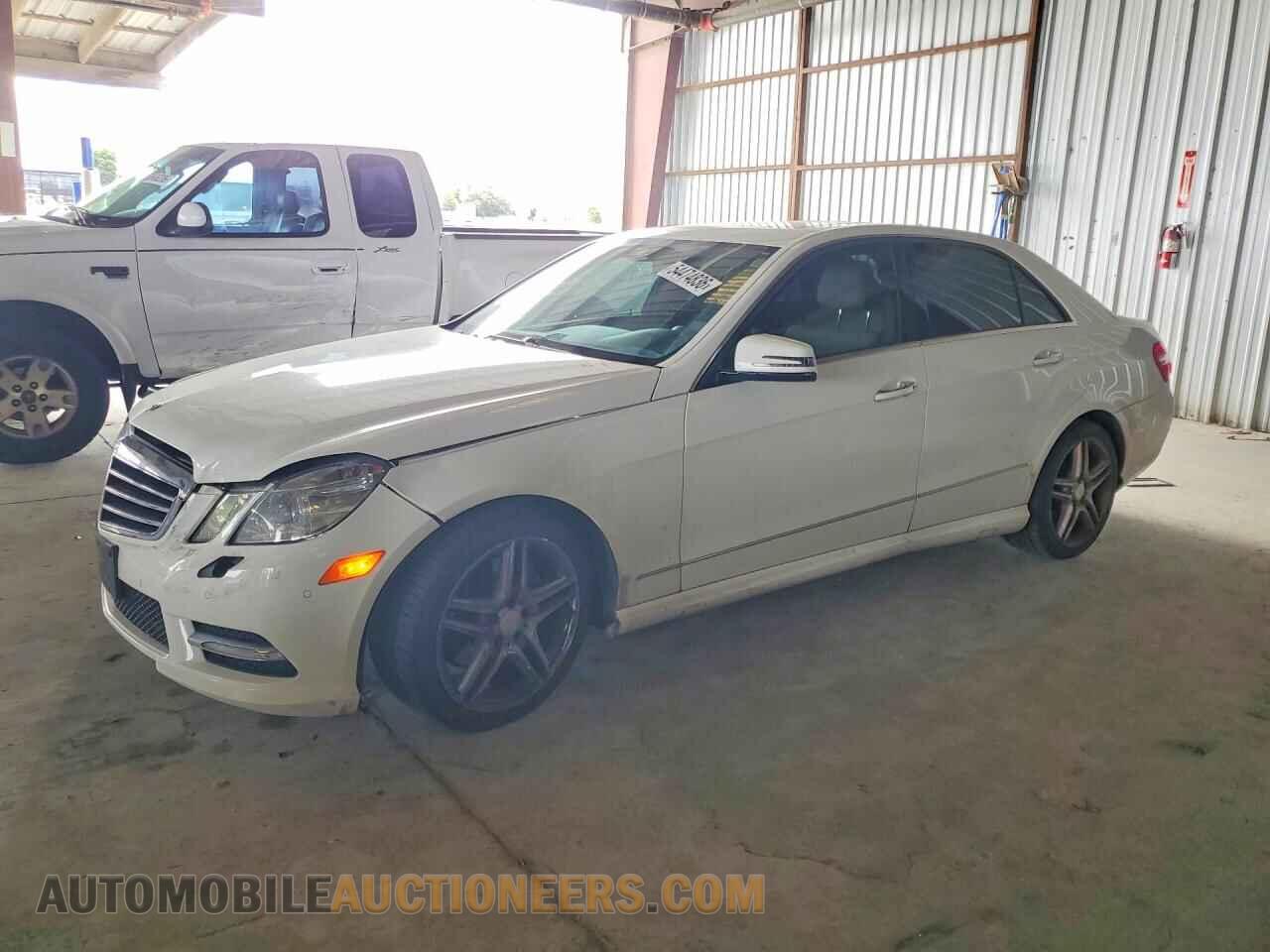 WDDHF5KB4DA684974 MERCEDES-BENZ E-CLASS 2013