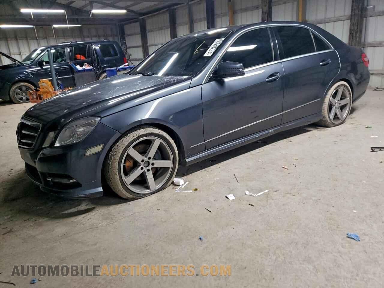 WDDHF5KB4DA747331 MERCEDES-BENZ E-CLASS 2013