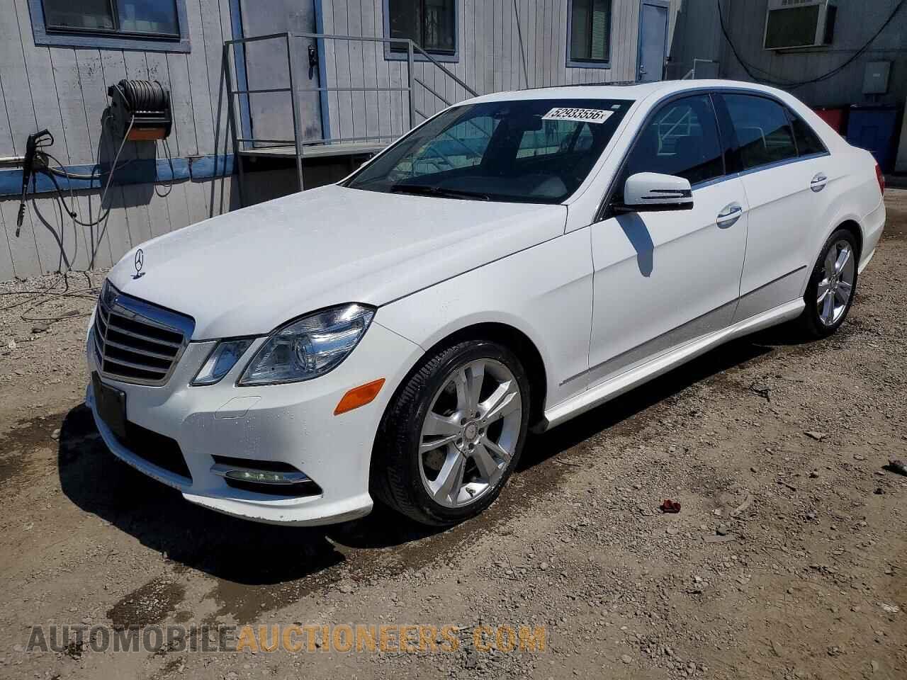WDDHF5KB9DA689572 MERCEDES-BENZ E-CLASS 2013