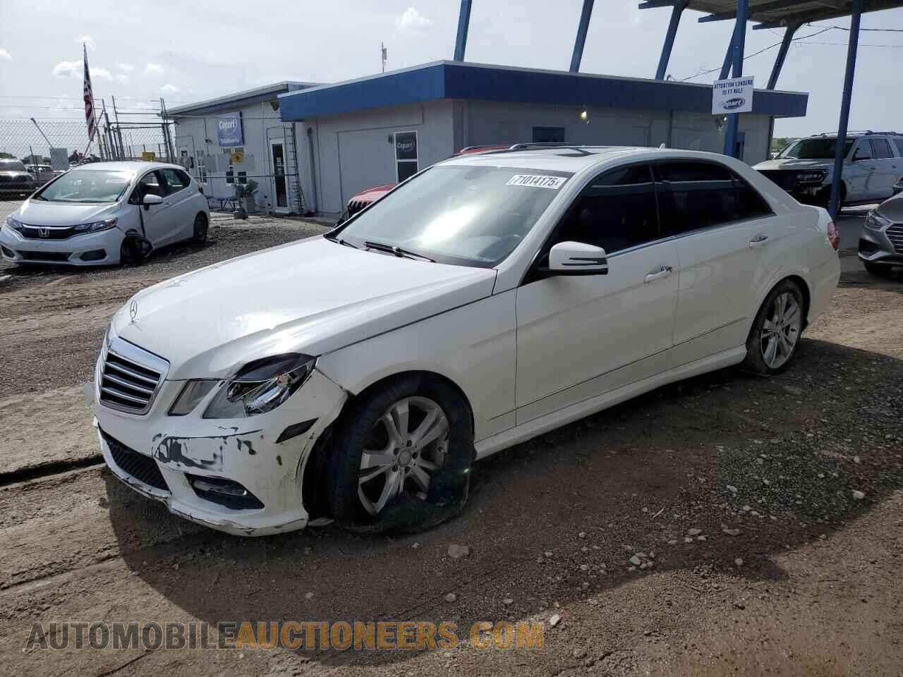 WDDHF5KBXDA708968 MERCEDES-BENZ E-CLASS 2013