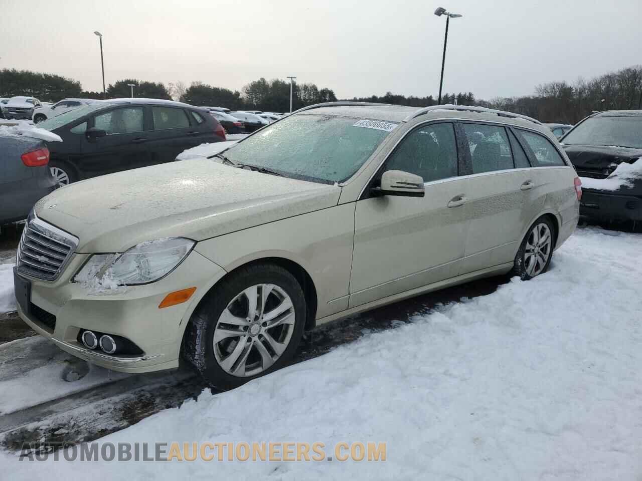 WDDHH8HB3BA268902 MERCEDES-BENZ E-CLASS 2011