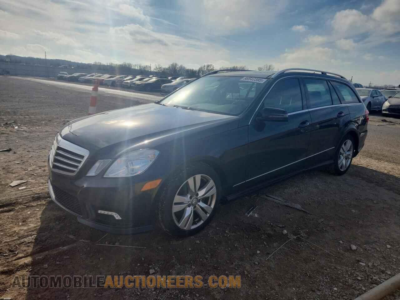 WDDHH8HB6BA425225 MERCEDES-BENZ E-CLASS 2011