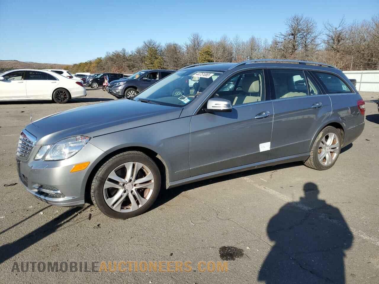 WDDHH8HB7BA496675 MERCEDES-BENZ E-CLASS 2011