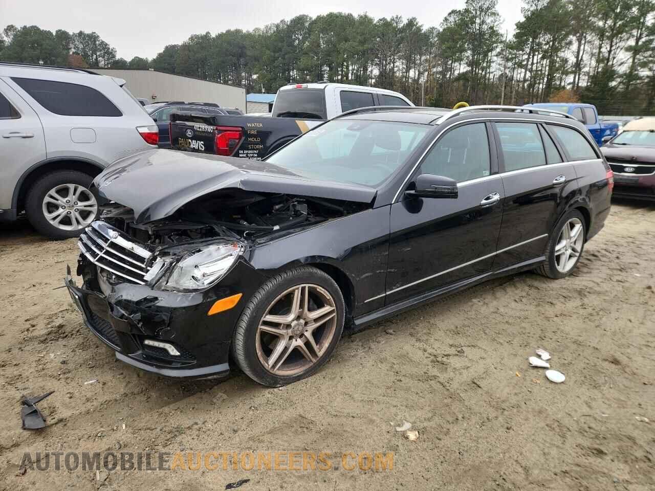 WDDHH8HB8BA272962 MERCEDES-BENZ E-CLASS 2011
