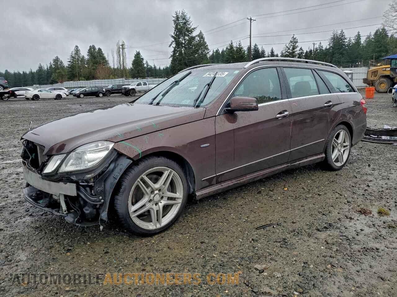 WDDHH8JB0CA592563 MERCEDES-BENZ E-CLASS 2012