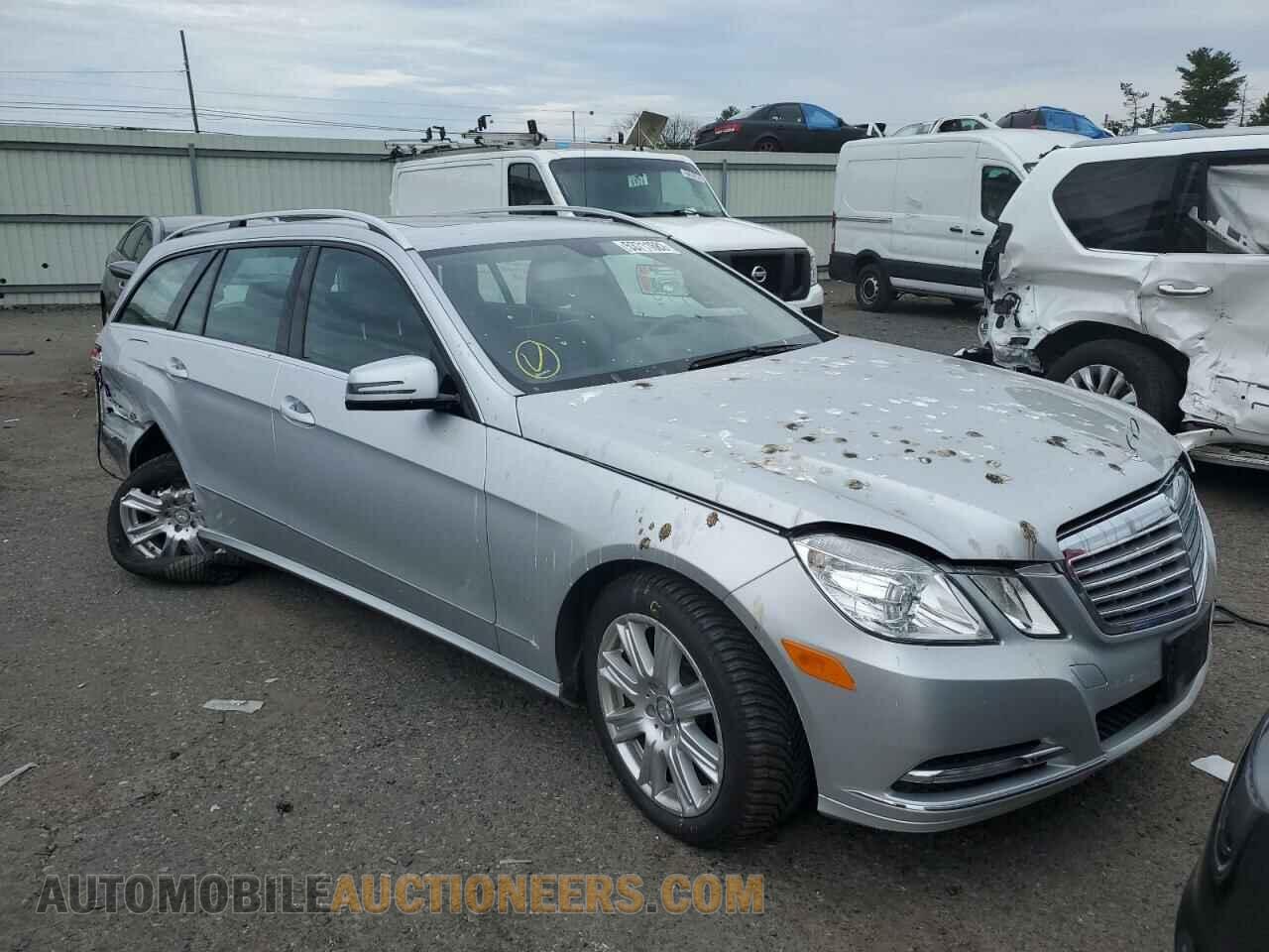 WDDHH8JB1DA668275 MERCEDES-BENZ E-CLASS 2013