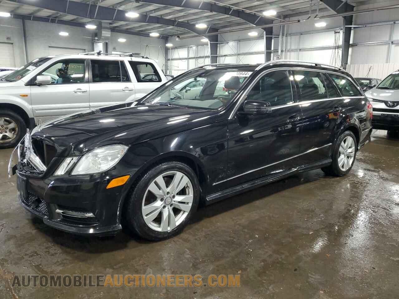 WDDHH8JB2DA727365 MERCEDES-BENZ E-CLASS 2013
