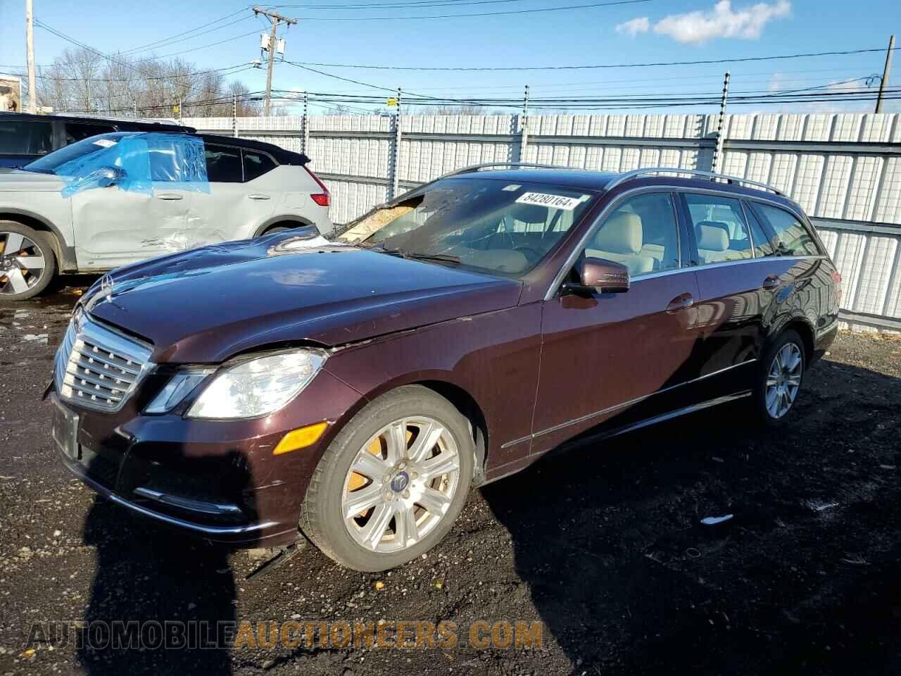 WDDHH8JB2DA736888 MERCEDES-BENZ E-CLASS 2013