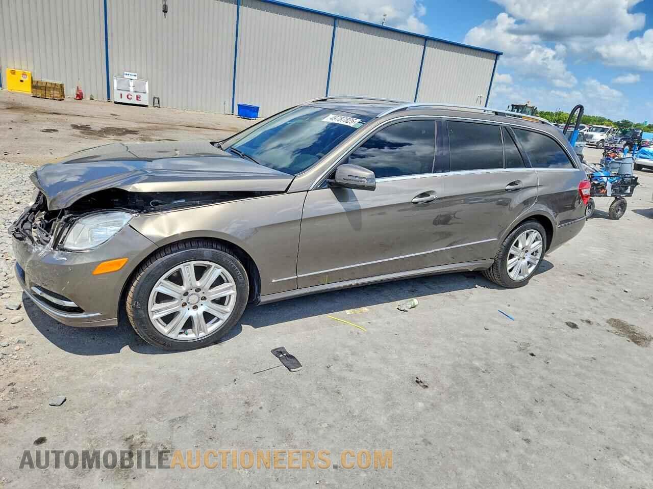 WDDHH8JB4DA729392 MERCEDES-BENZ E-CLASS 2013