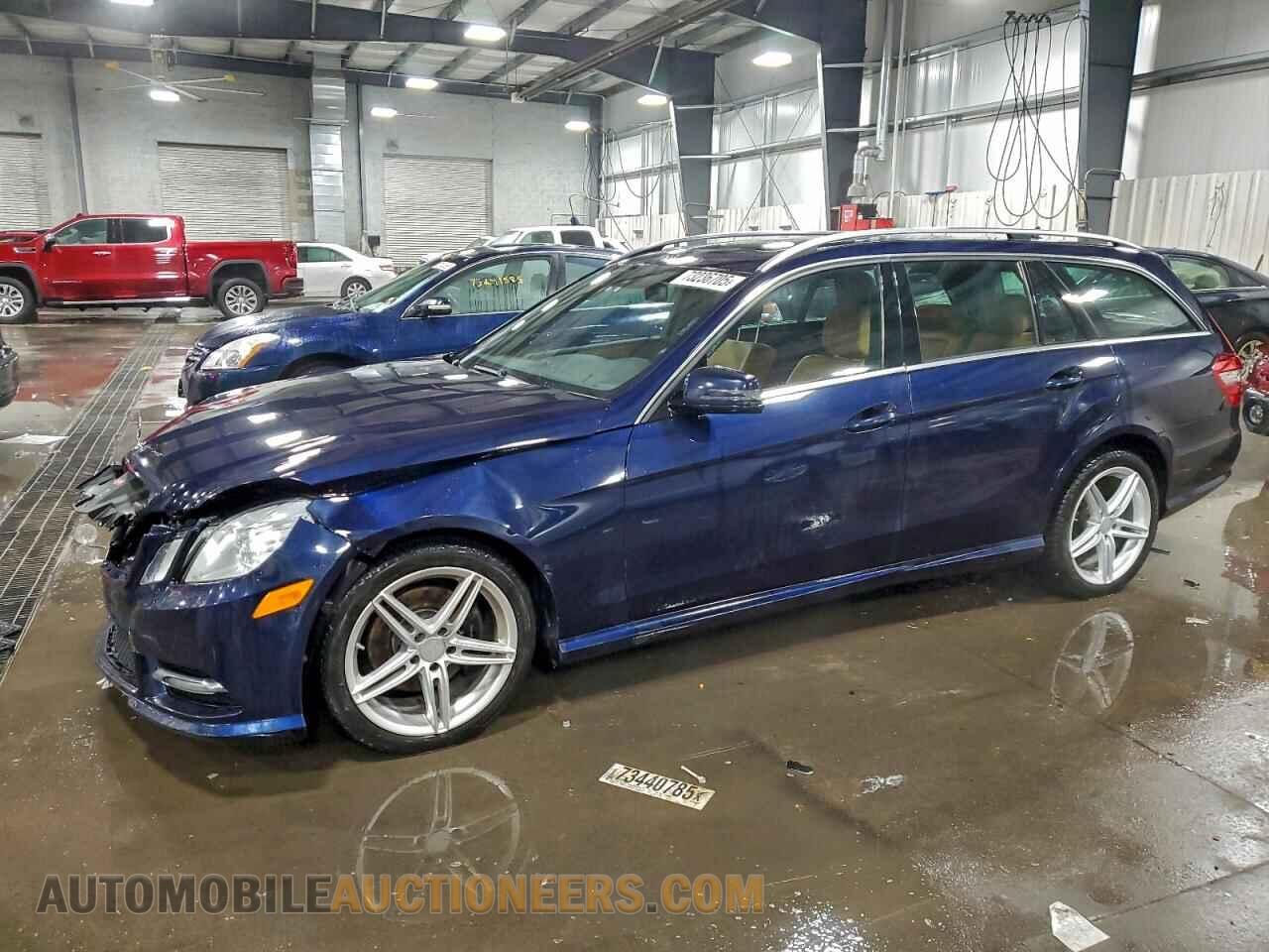 WDDHH8JB9DA696941 MERCEDES-BENZ E-CLASS 2013