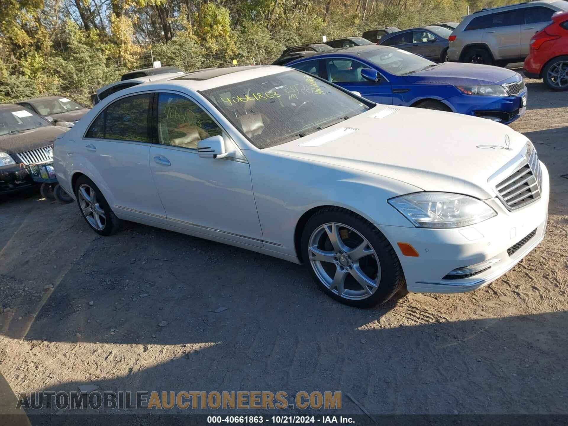 WDDNG7DB9DA495780 MERCEDES-BENZ S 550 2013