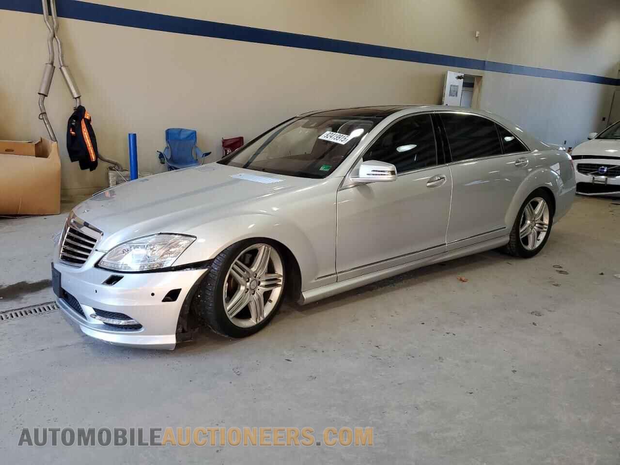 WDDNG7DB9DA520984 MERCEDES-BENZ S-CLASS 2013