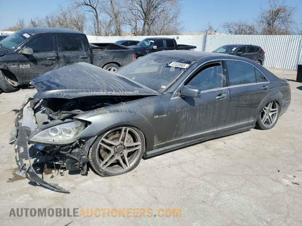 WDDNG7EB9DA529909 MERCEDES-BENZ S-CLASS 2013