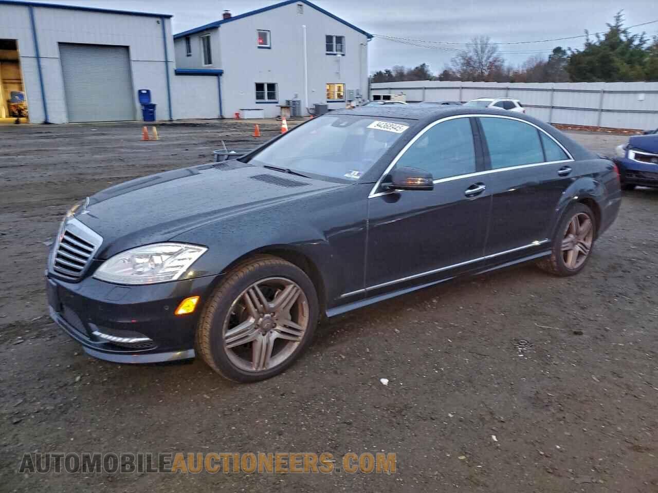 WDDNG9EB8DA518993 MERCEDES-BENZ S-CLASS 2013