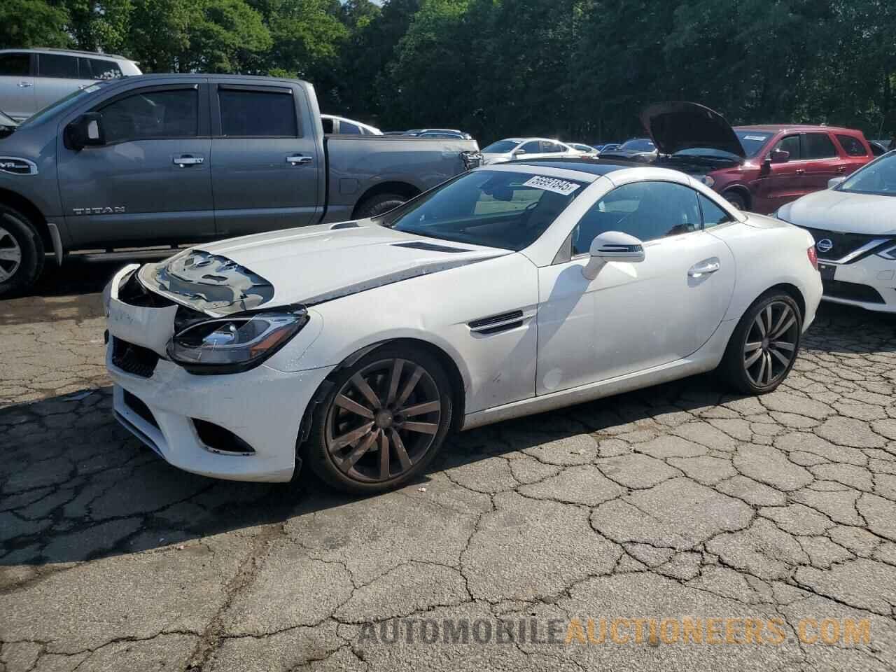 WDDPK3JAXHF128973 MERCEDES-BENZ SLC-CLASS 2017