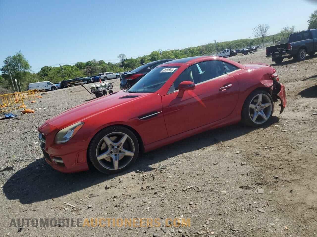 WDDPK4HA6DF051329 MERCEDES-BENZ SLK-CLASS 2013