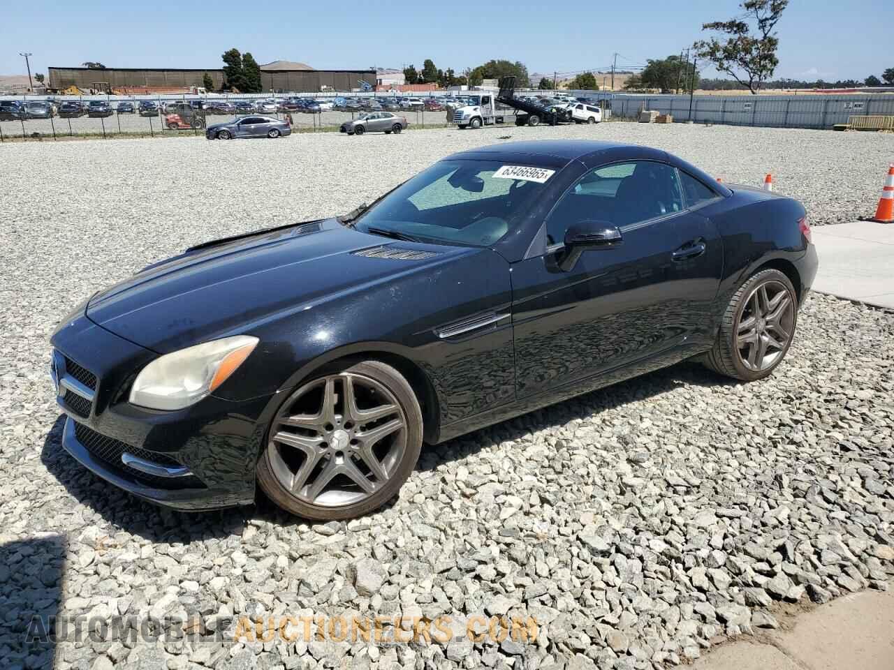 WDDPK4HA6DF069653 MERCEDES-BENZ SLK-CLASS 2013