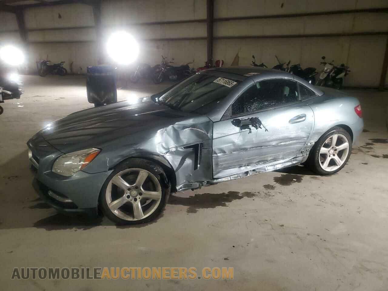 WDDPK4HA7CF040175 MERCEDES-BENZ SLK-CLASS 2012