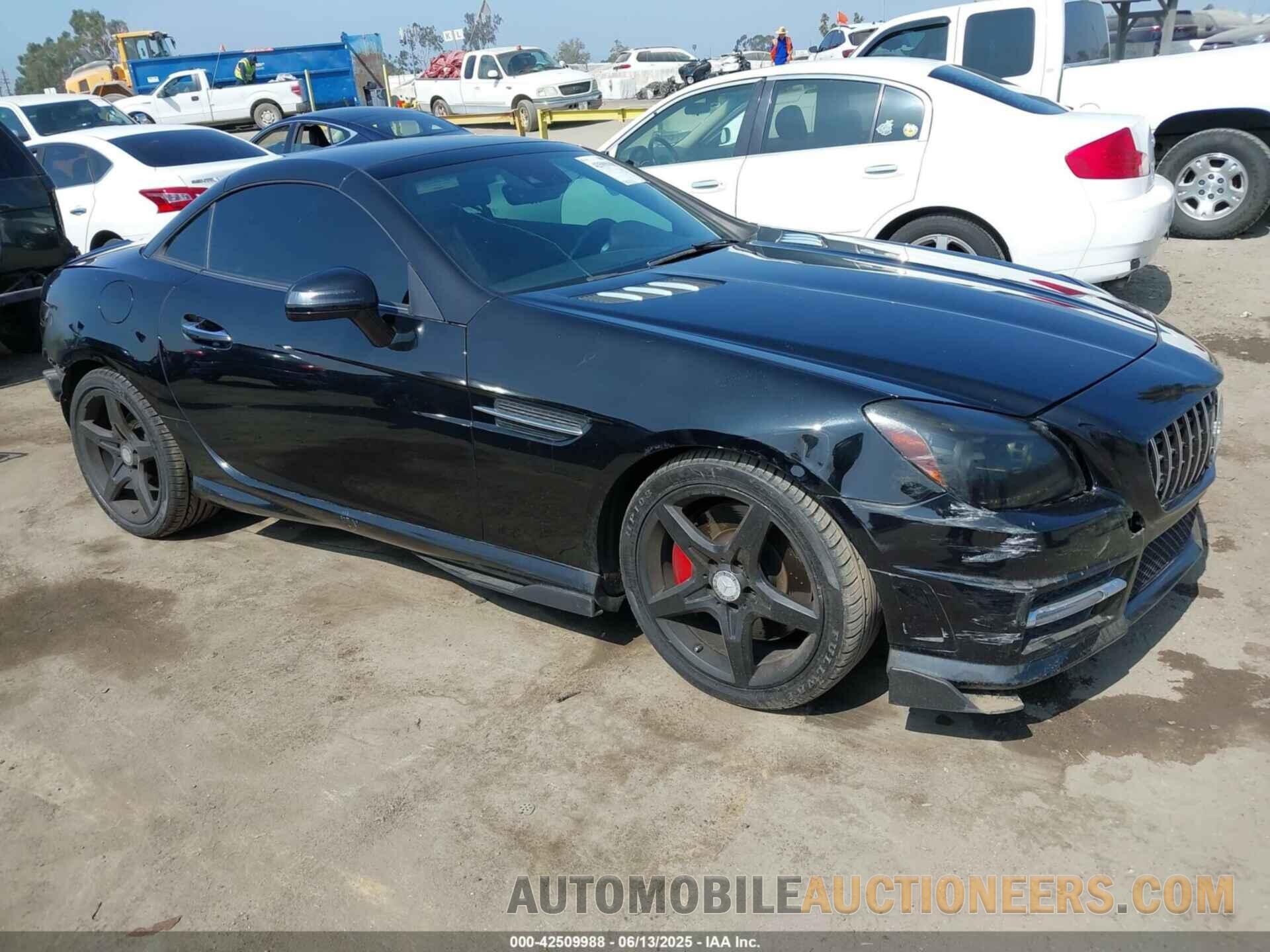 WDDPK4HAXFF100194 MERCEDES-BENZ SLK 250 2015