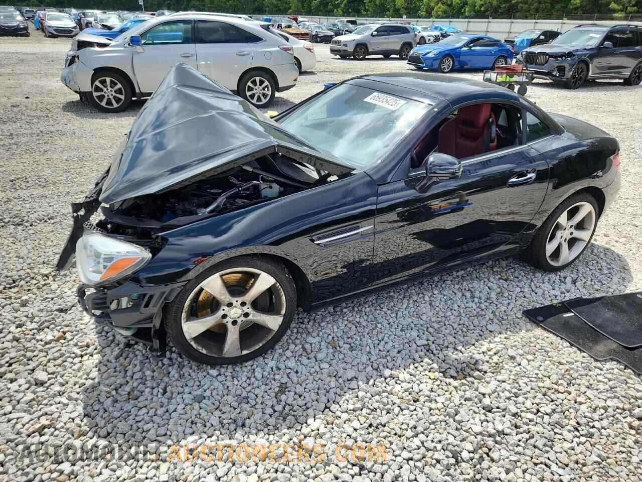 WDDPK5HA7CF016352 MERCEDES-BENZ SLK-CLASS 2012