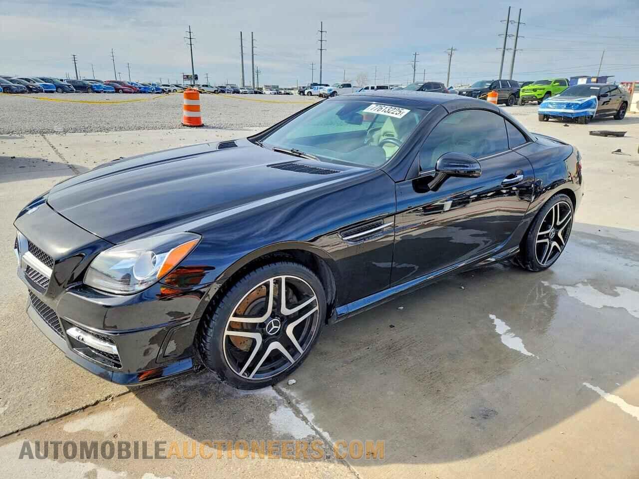 WDDPK5HA7CF024032 MERCEDES-BENZ SLK-CLASS 2012