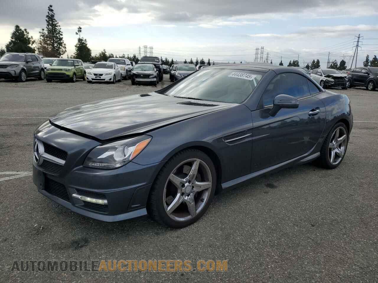 WDDPK5HA9CF024663 MERCEDES-BENZ SLK-CLASS 2012