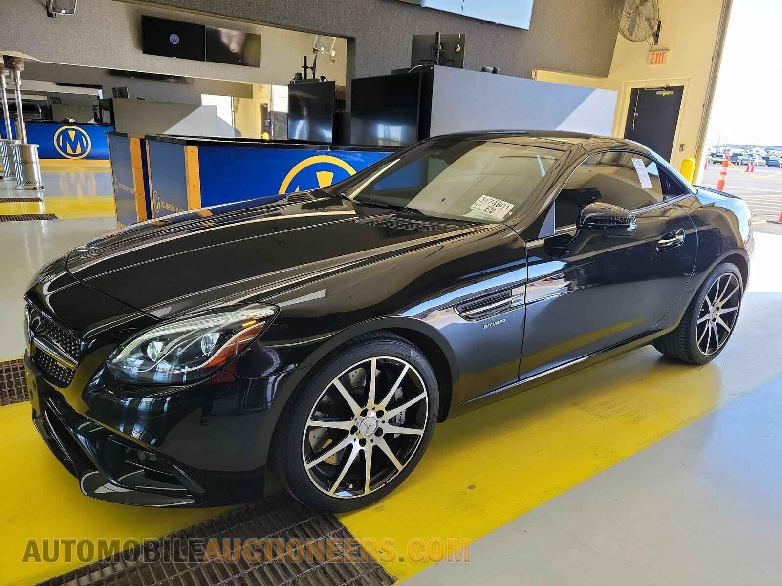 WDDPK6GA4KF160513 Mercedes-Benz SLC 2019