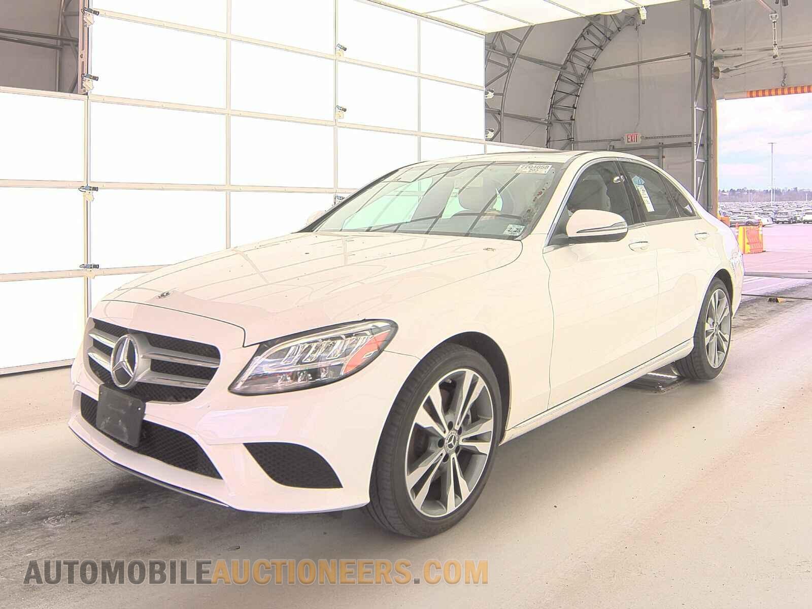 WDDWF8EB7LR560587 Mercedes-Benz C 3 2020