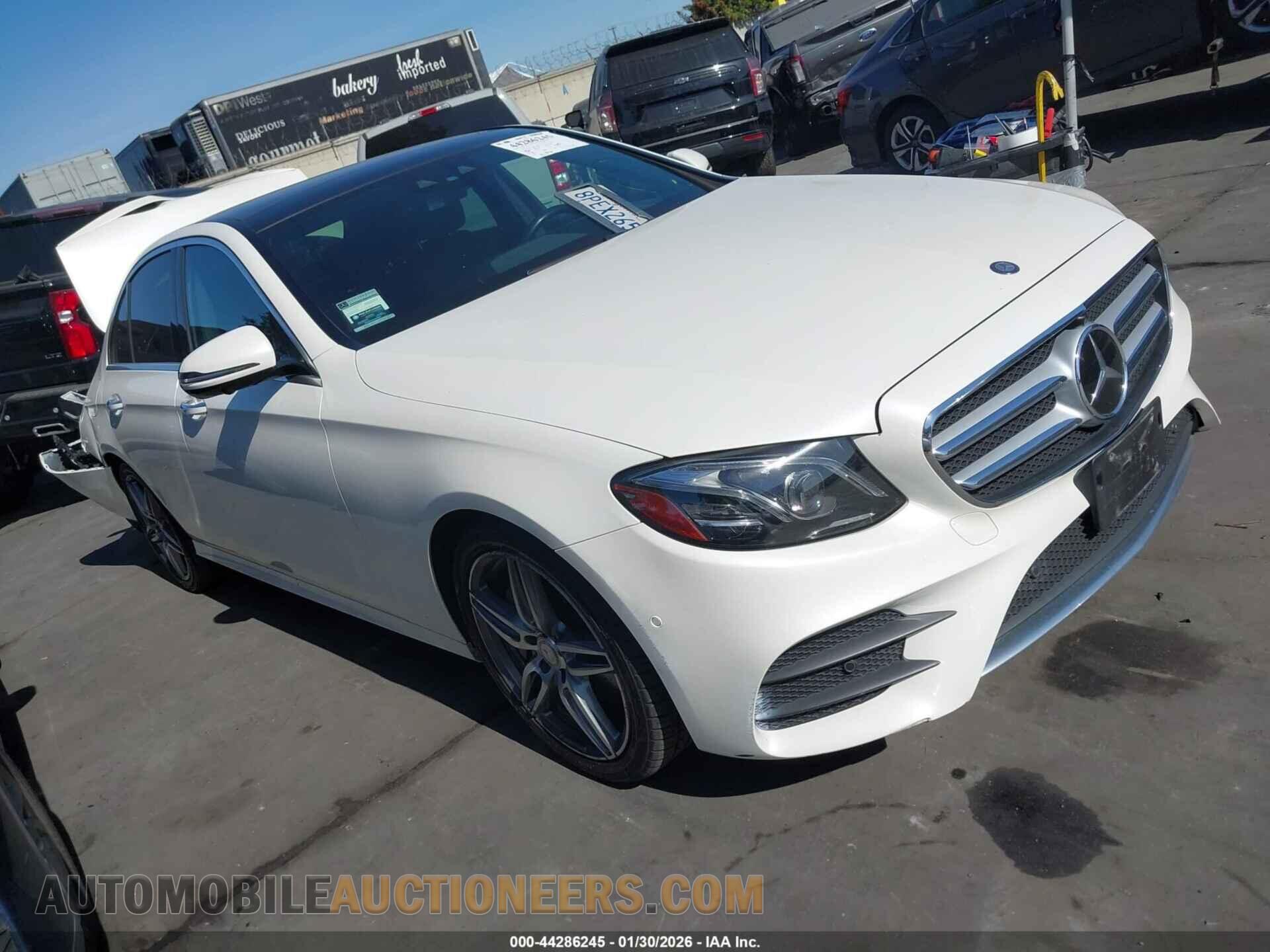 WDDZF4JB1HA118549 MERCEDES-BENZ E 300 2017